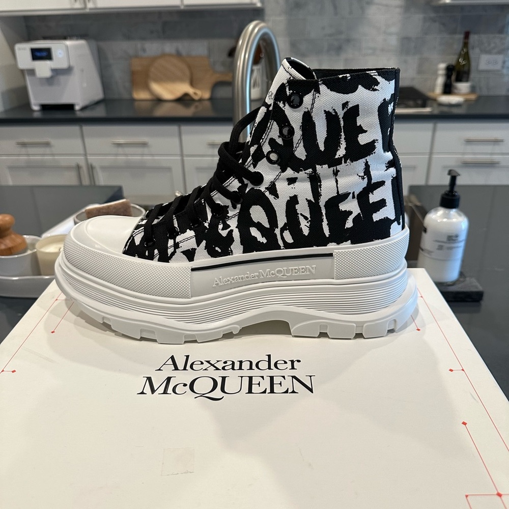 New w/ box never worn McQueen lug tread slick boot, retail $890
